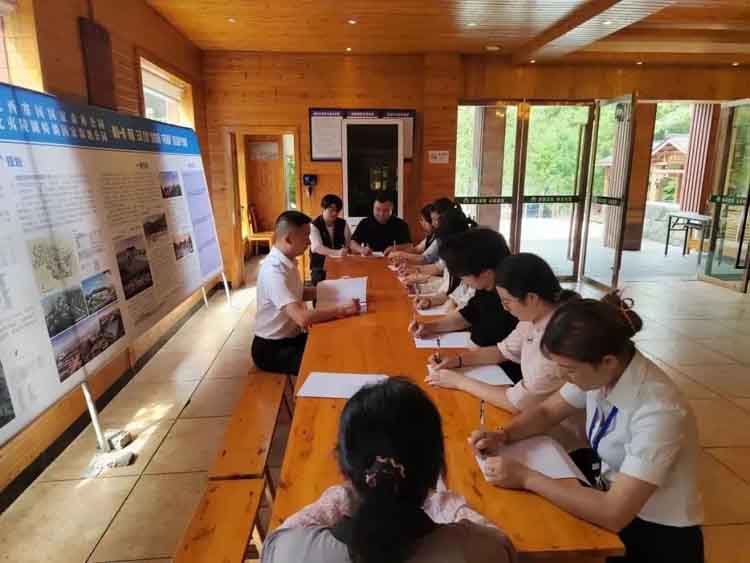 西塞国景区：“充电”提能助推服务提质